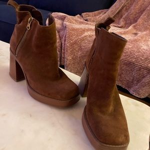 Copper Key suede heeled boots